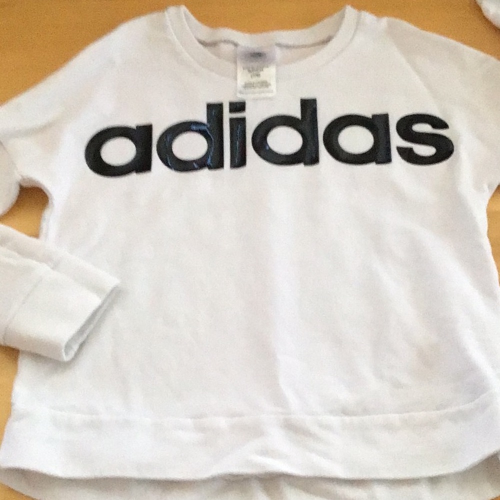🦋 Adidas jersey